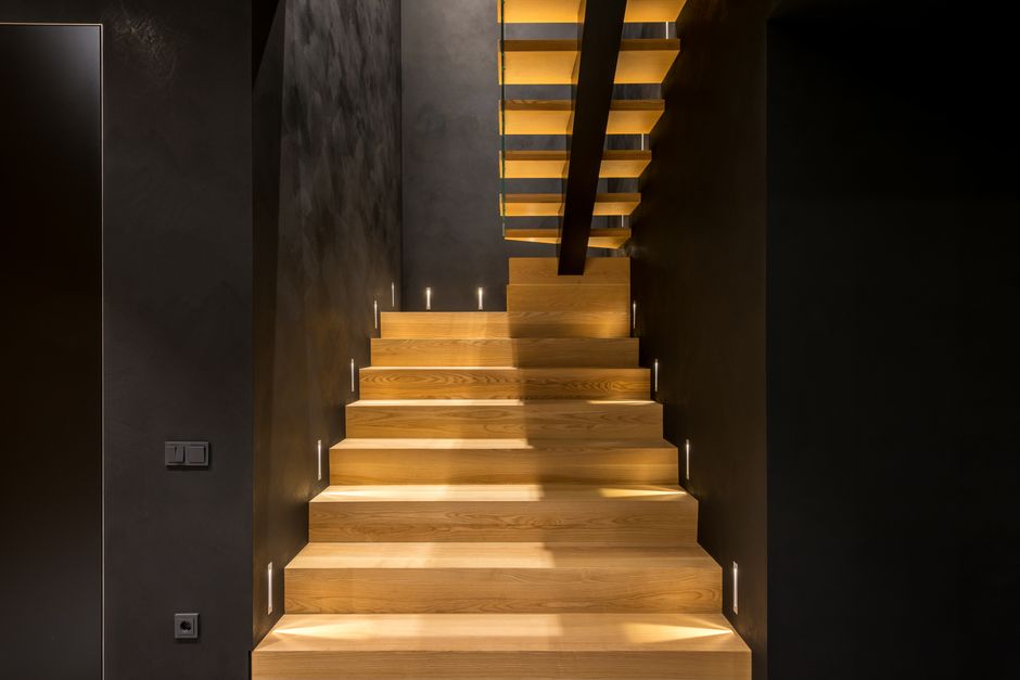 monte-escalier à Jonchery-sur-Vesle